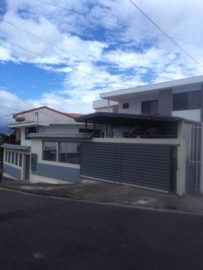 Villa Guarias San José CR